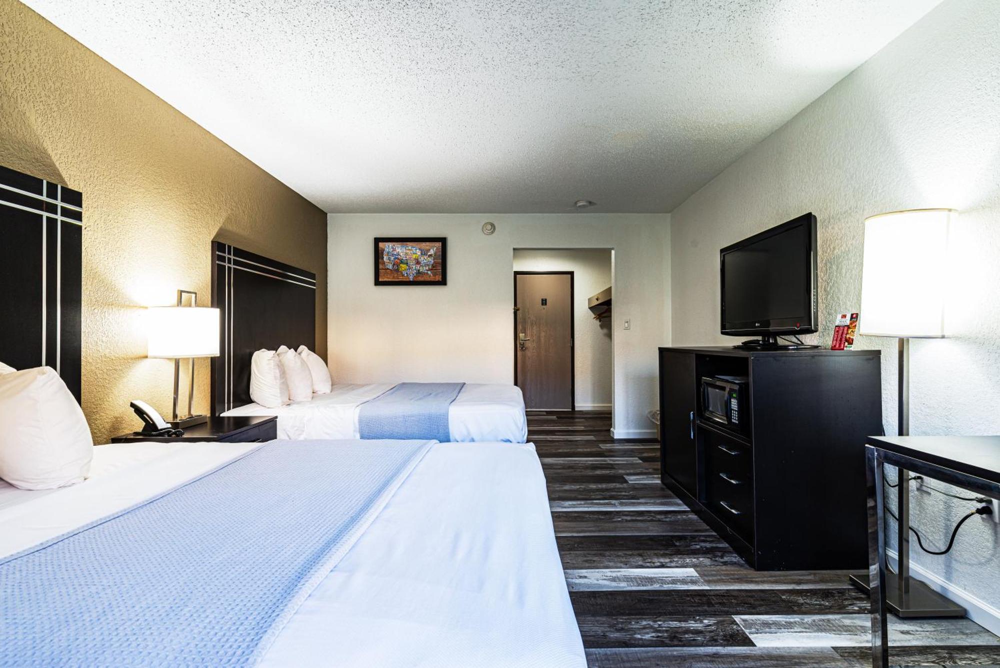 Econo Lodge Cleveland Southeast - Kent Streetsboro Buitenkant foto