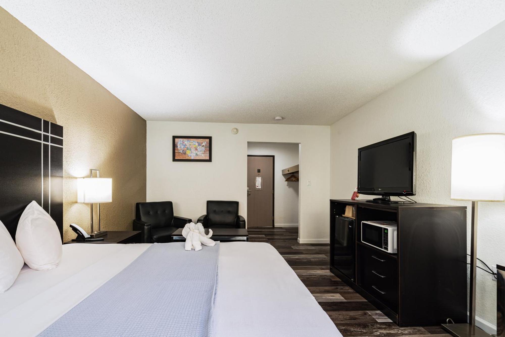 Econo Lodge Cleveland Southeast - Kent Streetsboro Buitenkant foto