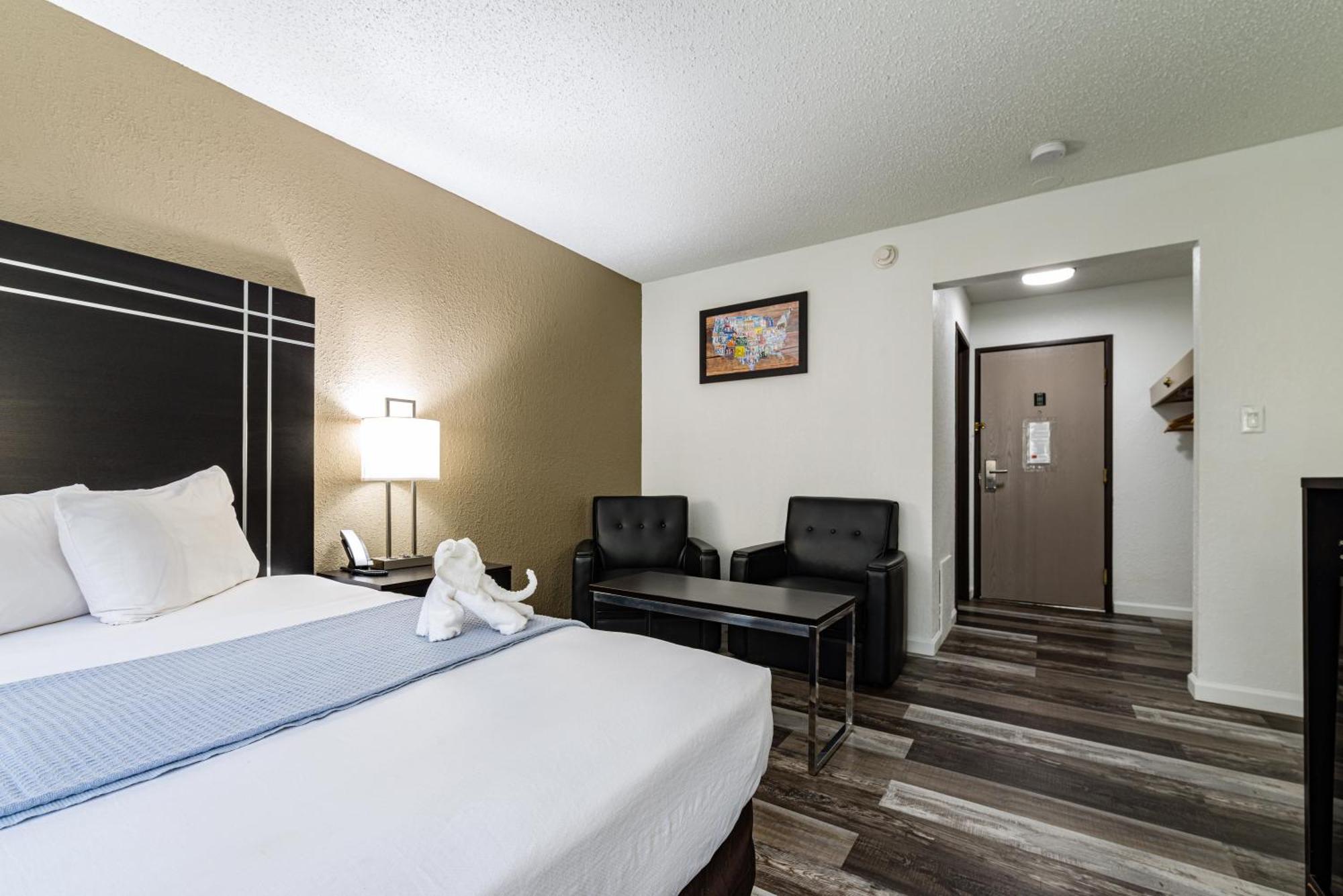 Econo Lodge Cleveland Southeast - Kent Streetsboro Buitenkant foto