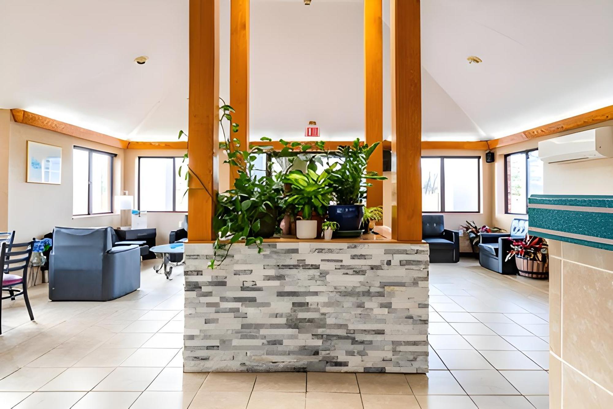 Econo Lodge Cleveland Southeast - Kent Streetsboro Buitenkant foto