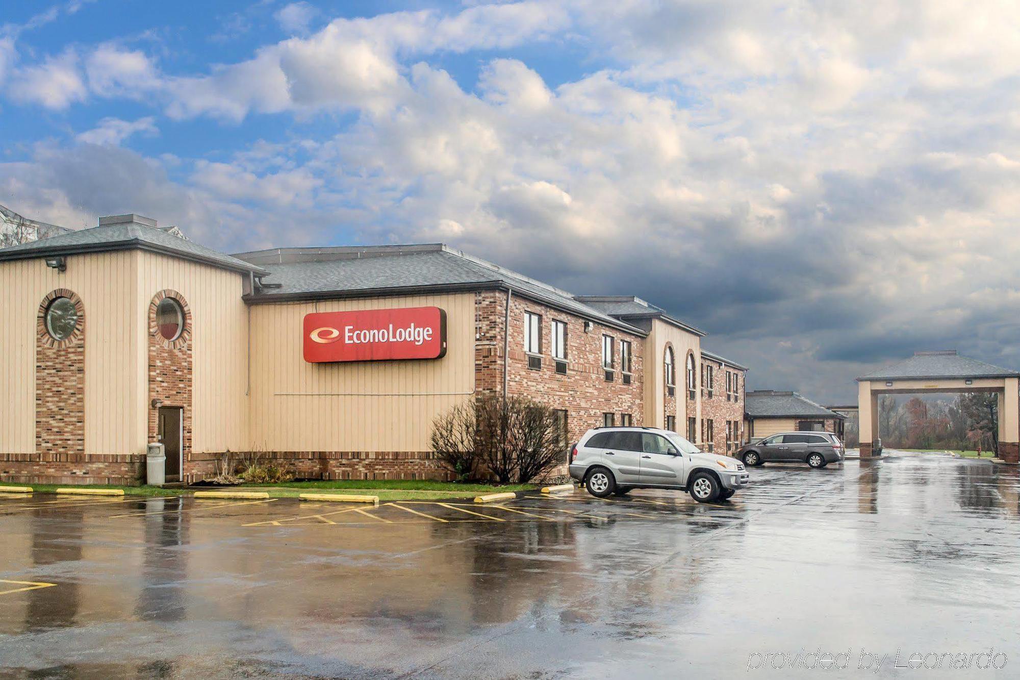 Econo Lodge Cleveland Southeast - Kent Streetsboro Buitenkant foto