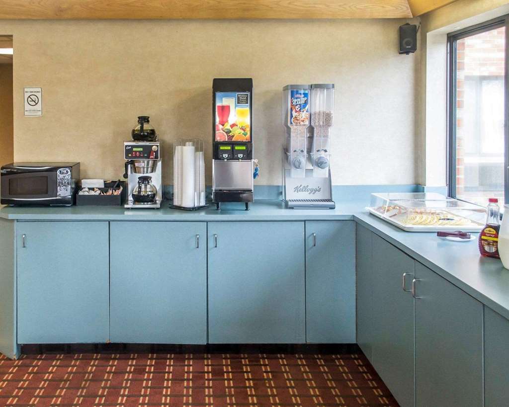 Econo Lodge Cleveland Southeast - Kent Streetsboro Restaurant foto